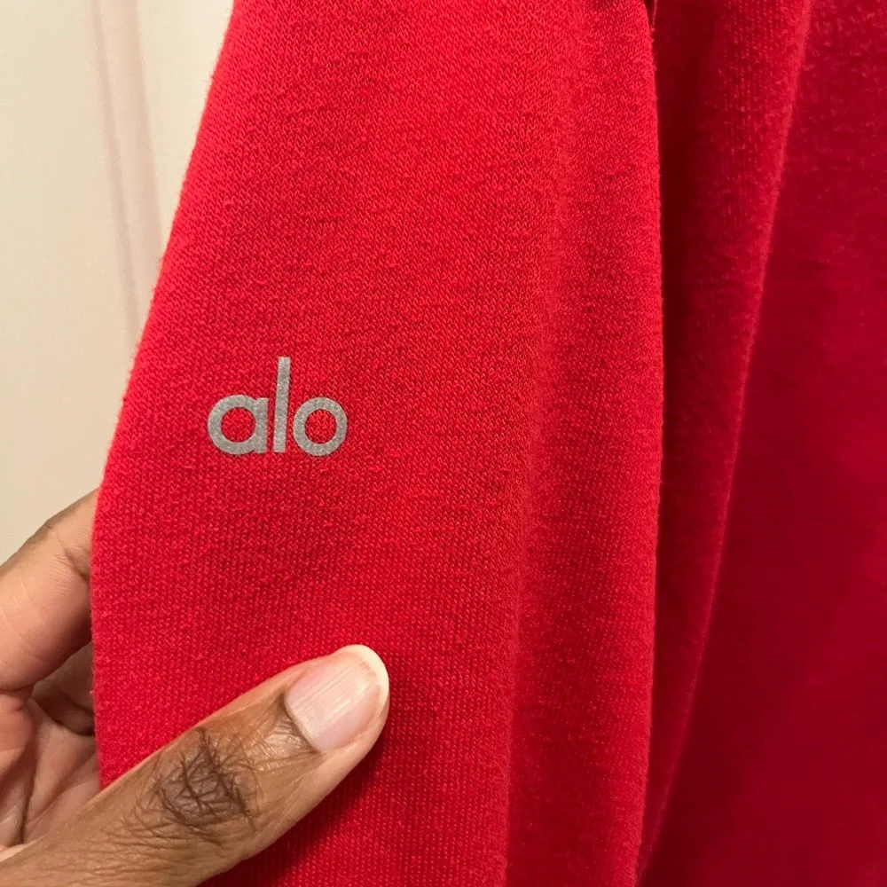 🧘🏽‍♀️ EUC Alo Yoga Women's Freestyle Sweatshirt - Red - Sz Medium